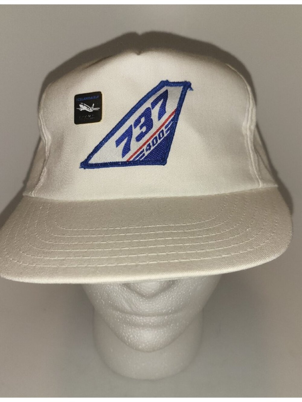 Boeing 737 - 400 White Snapback Hat Cap Vintage With Iceland Air 738-400 Pin!